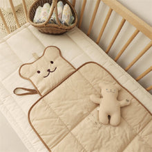 Charger l'image dans la galerie, Matelas à langer de voyage pour bébé